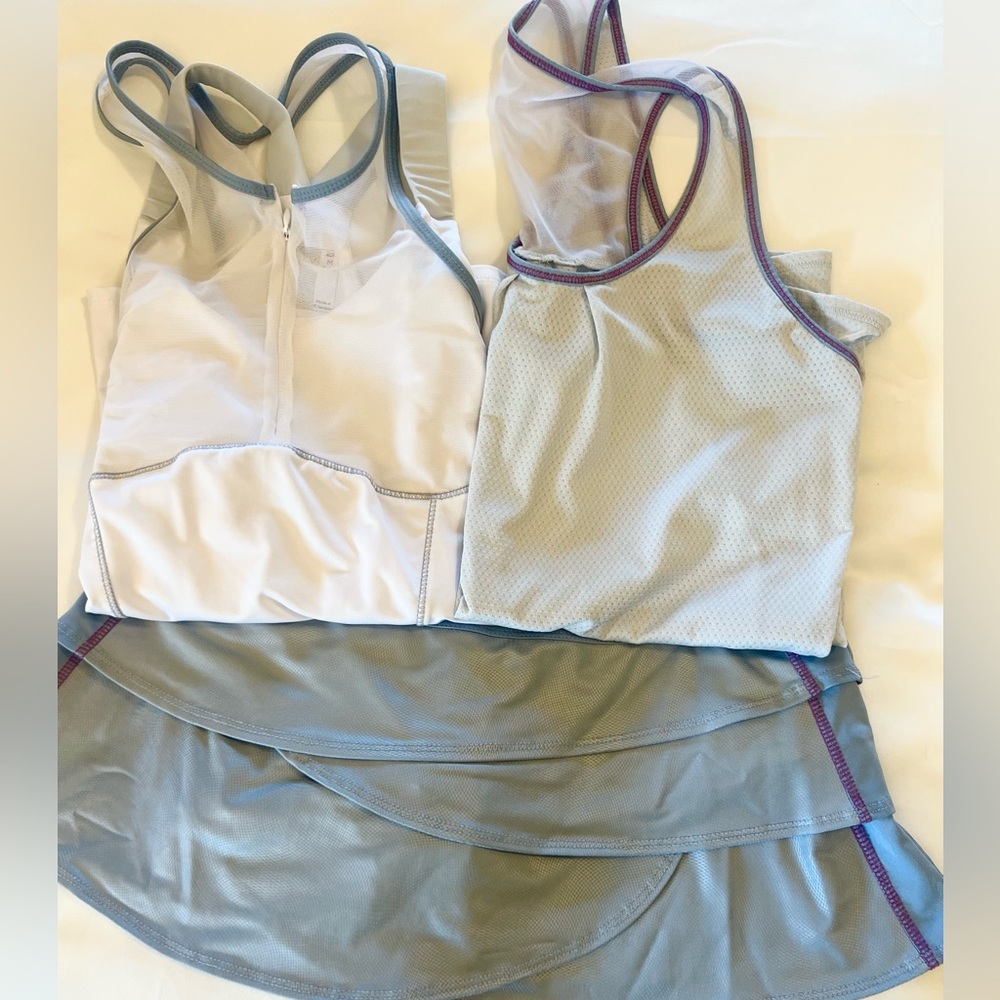 Lucky in Love Tennis - 2 Tops M, 1 skirt M